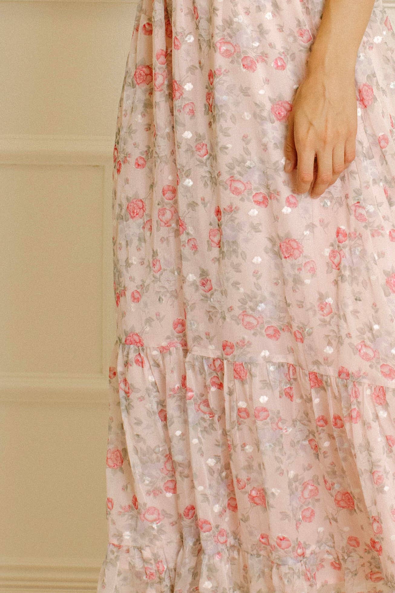 Women's Storia Floral Tiny Flowers Maxi Dress with criss-cross back tie - Miss Dressy 