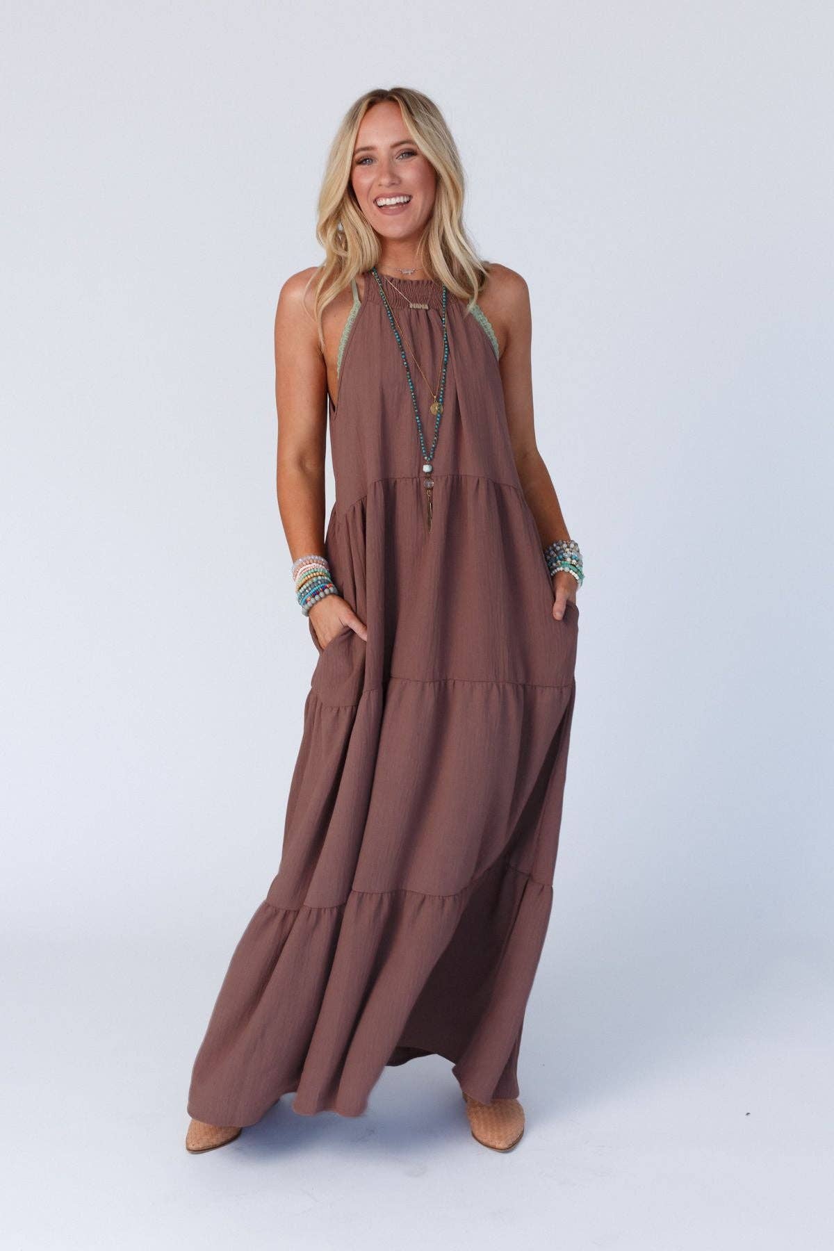 Women's Scarlett Baby Waffle Tiered Maxi Dress / Mocha